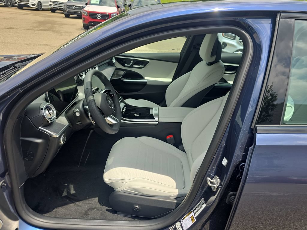 New 2026 Mercedes-Benz C 300 4MATIC Sedan image 9