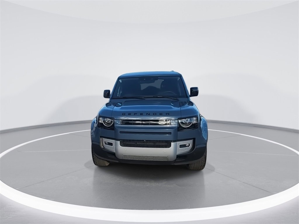 New 2025 Land Rover Defender 110 S image 3