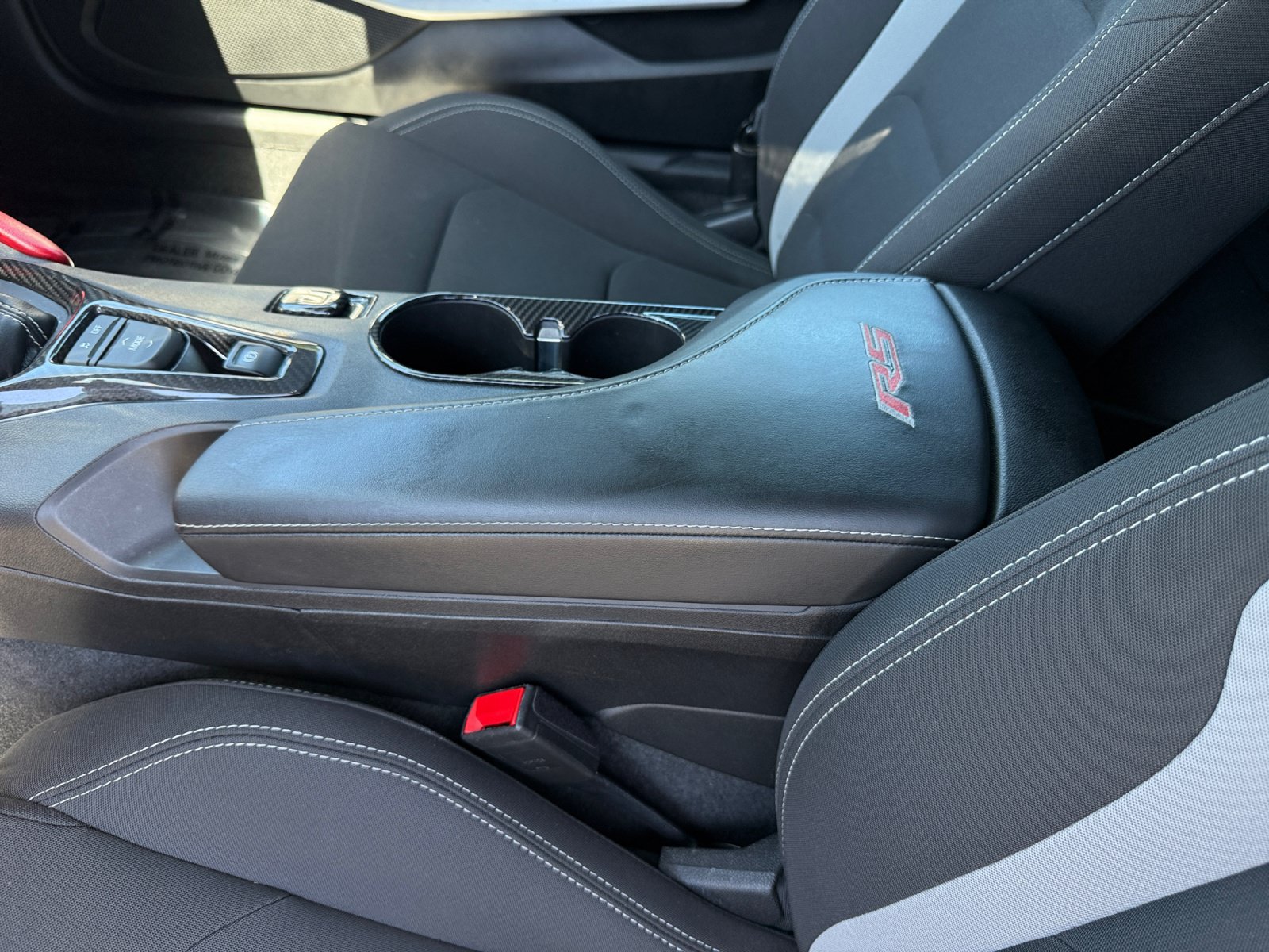 Used 2018 Chevrolet Camaro LT w/ Redline Edition RWD image 14