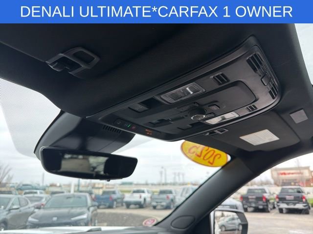 Used 2025 GMC Yukon Denali Ultimate image 30