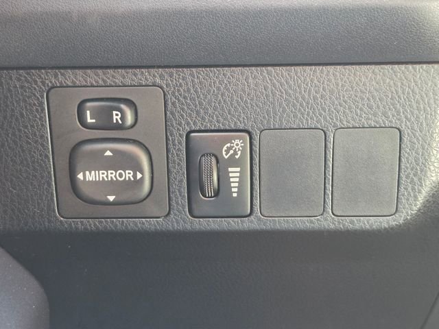 Used 2016 Toyota RAV4 LE AWD/4WD image 24