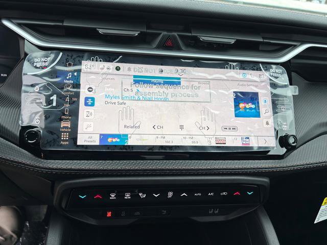 New 2026 Jeep Cherokee Overland image 12