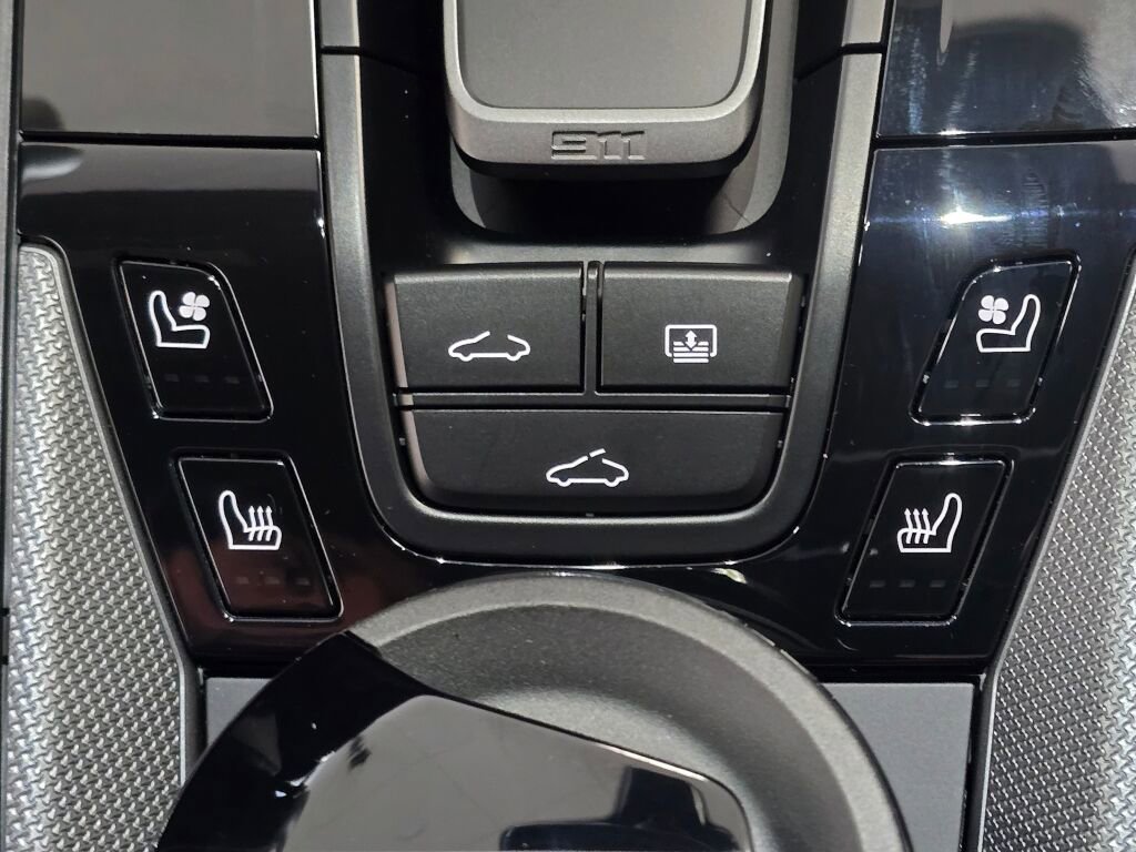 New 2025 Porsche 911 Carrera S image 43