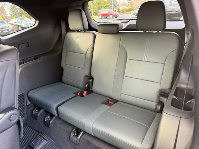 New 2026 GMC Acadia AT4 image 14