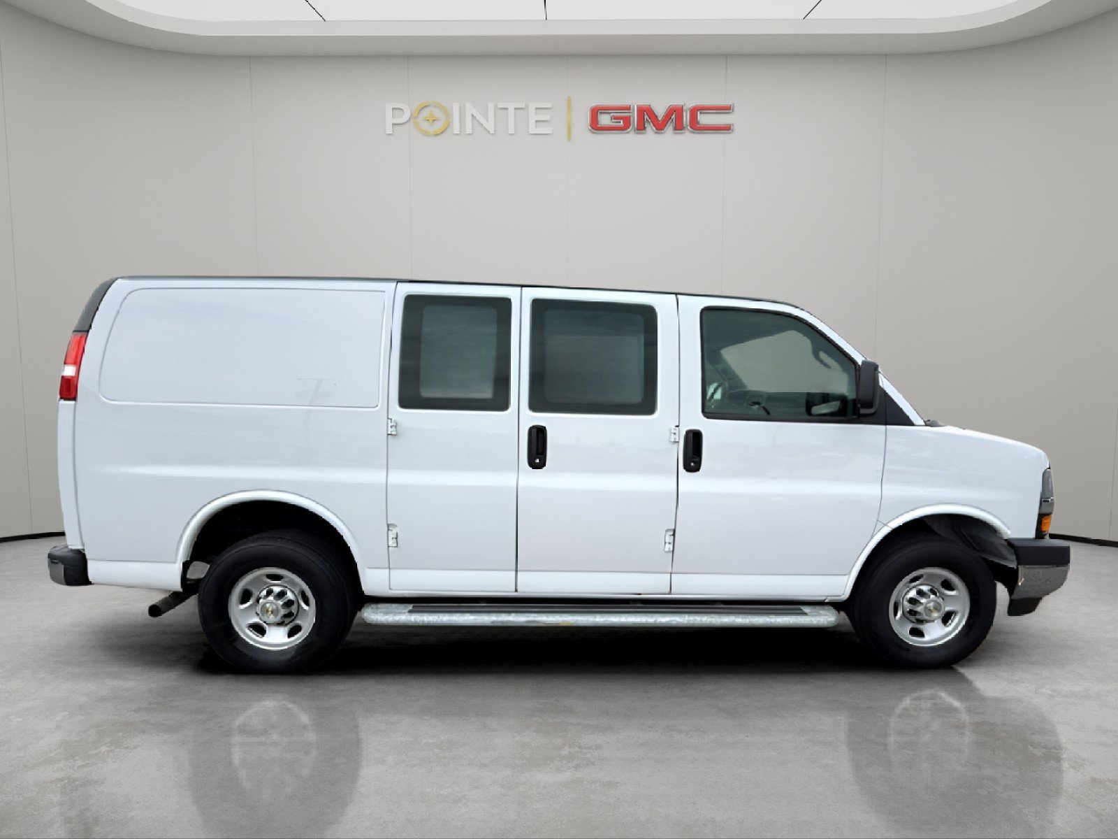 Used 2024 Chevrolet Express 2500 Work Van w/ Driver Convenience Package image 10