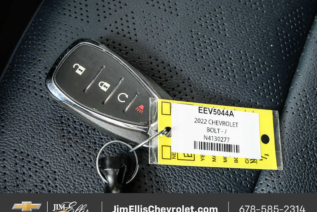 Certified 2022 Chevrolet Bolt EUV Premier w/ Launch Edition image 39