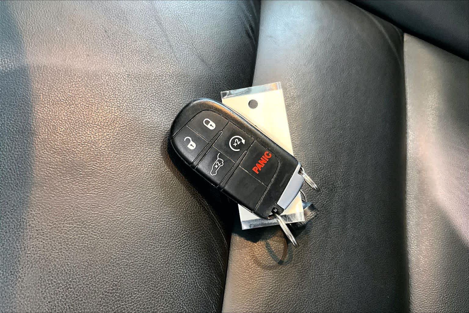 Used 2021 Jeep Grand Cherokee Limited RWD image 14