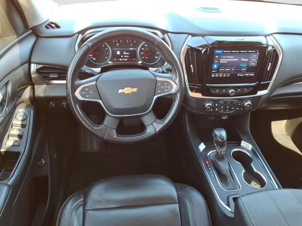 Used 2021 Chevrolet Traverse LT w/ LT Premium Package FWD image 9