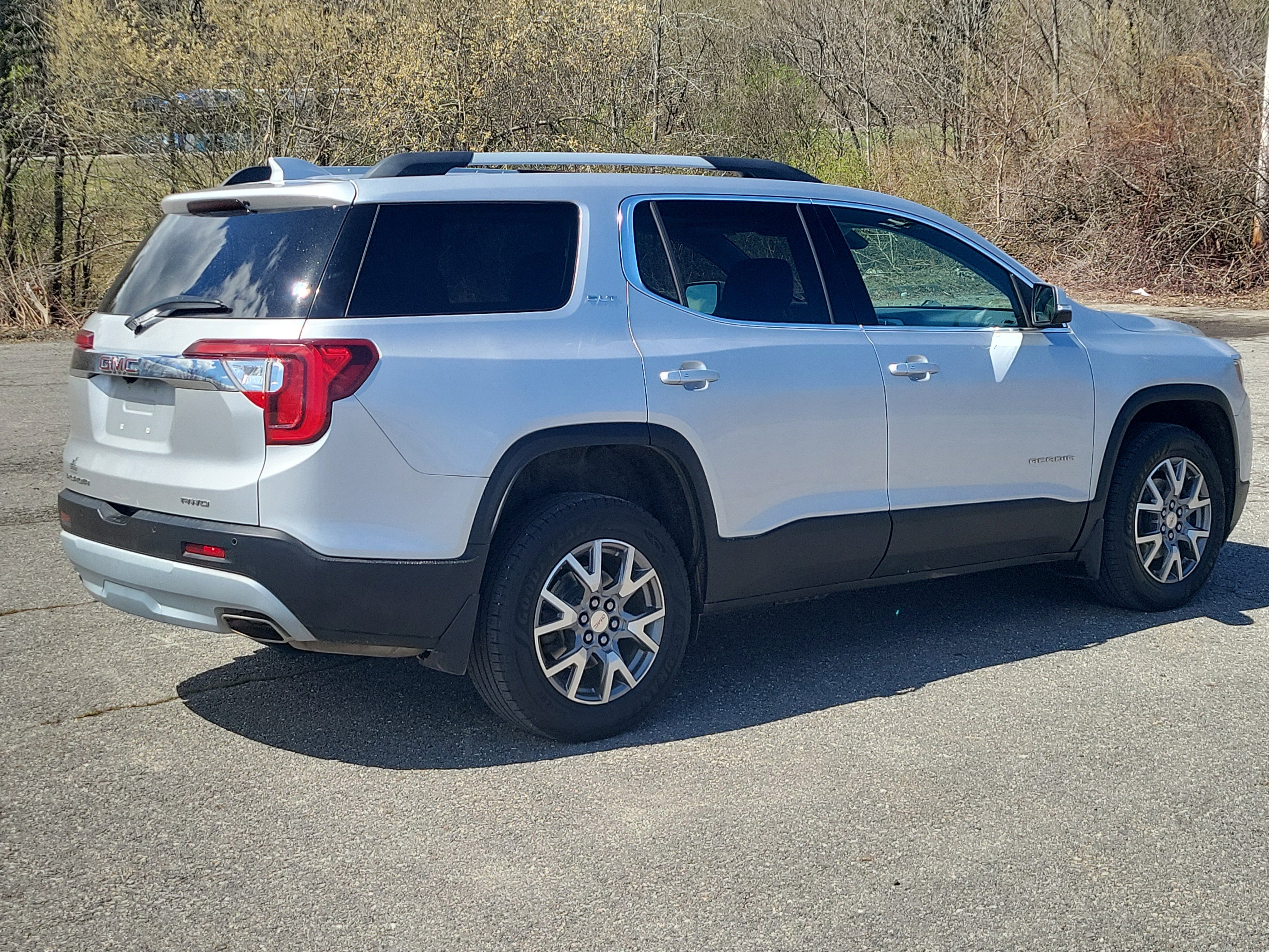 Used 2020 GMC Acadia SLT w/ Trailering Package AWD/4WD image 5