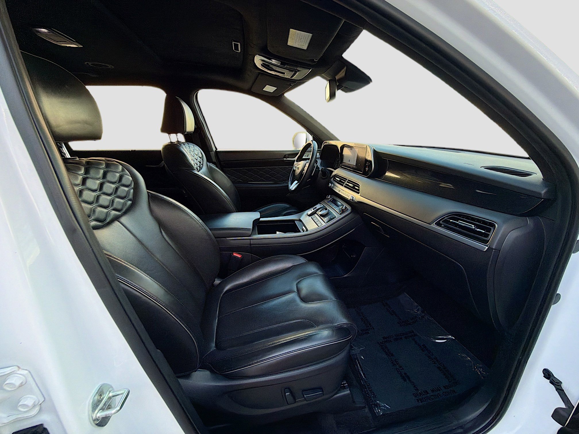 Used 2022 Hyundai Palisade Calligraphy image 32