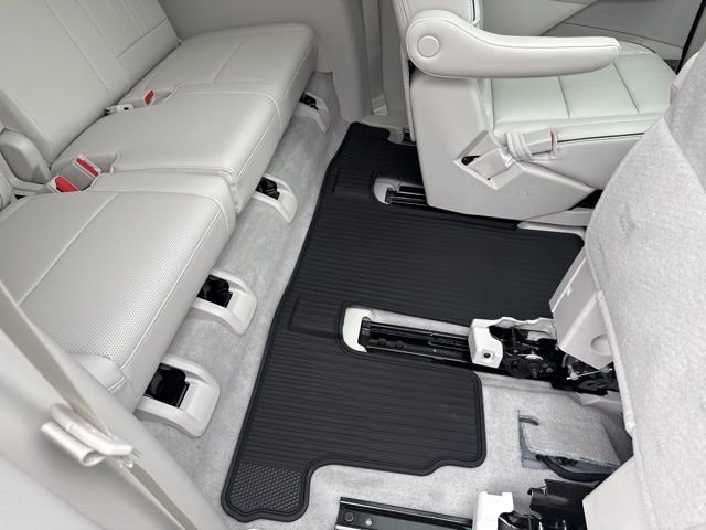 New 2026 Buick Enclave Avenir w/ Super Cruise Package image 17