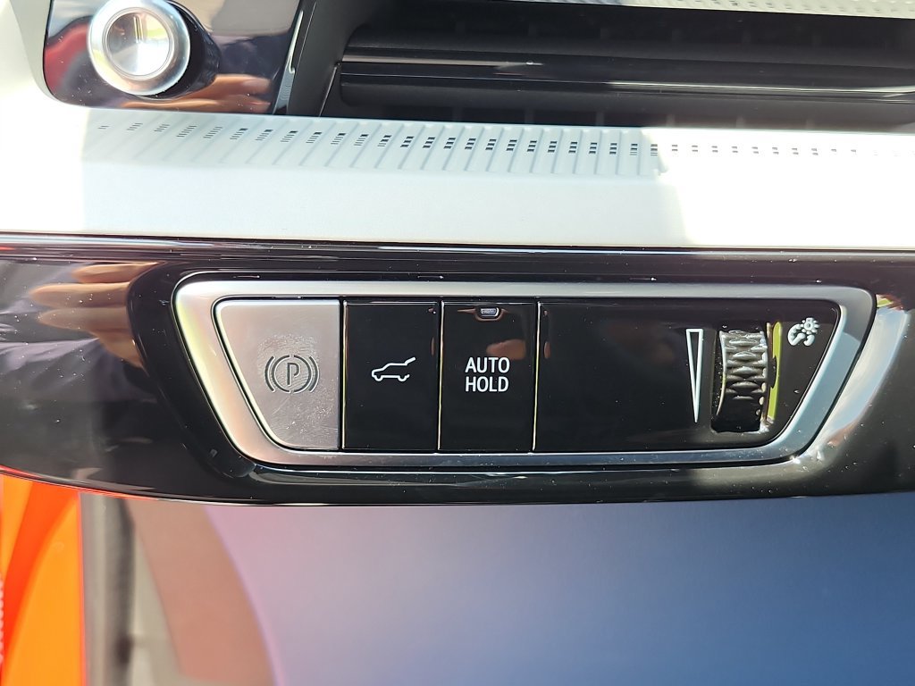 New 2027 Cadillac Optiq Premium Sport AWD/4WD image 28