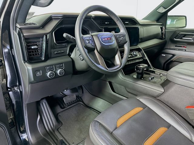 Used 2024 GMC Sierra 1500 AT4 w/ Technology Package image 10