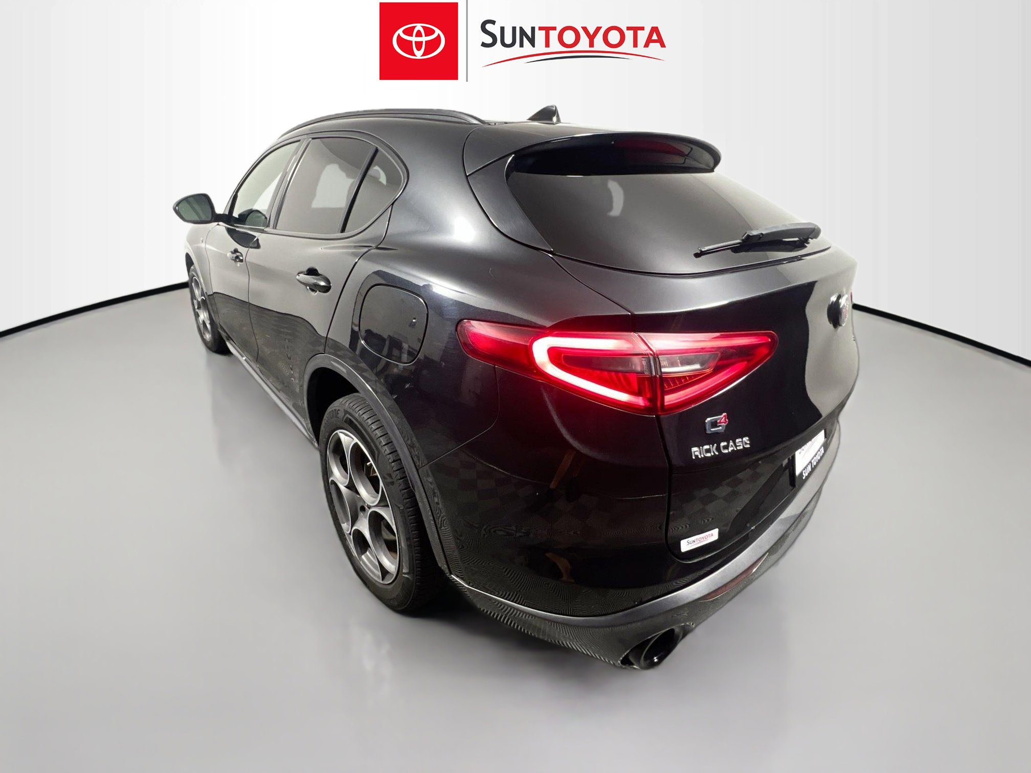 Used 2022 Alfa Romeo Stelvio Ti image 6