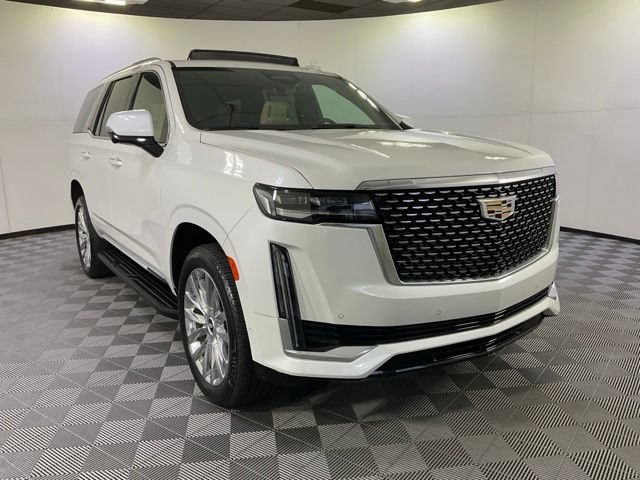 Used 2021 Cadillac Escalade Premium Luxury w/ Performance Package AWD/4WD image 3