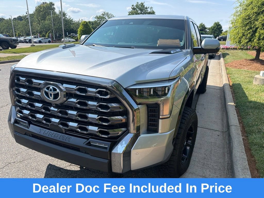 Used 2024 Toyota Tundra Platinum AWD/4WD image 1