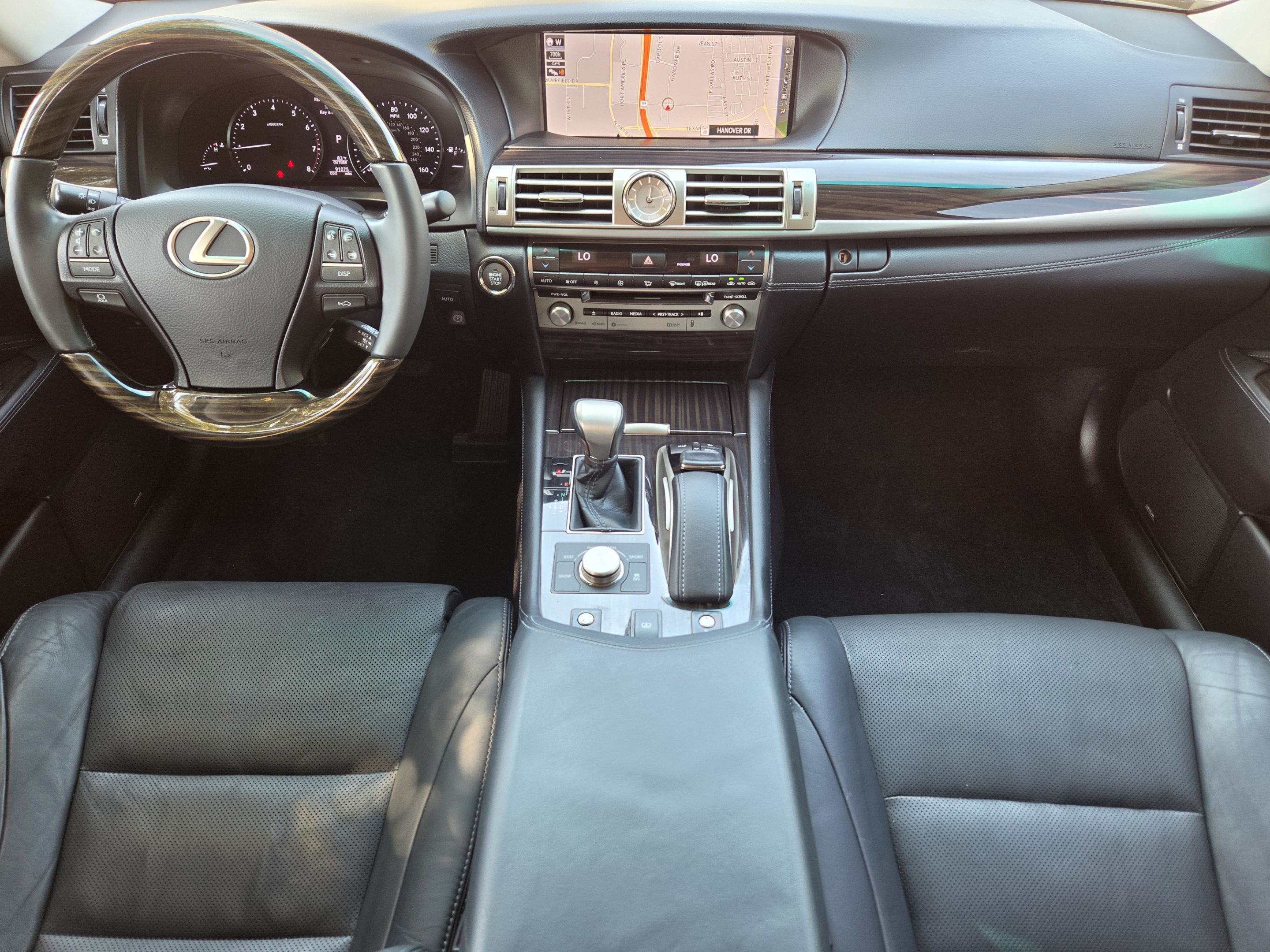 Used 2017 Lexus LS 460 w/ Comfort Package RWD image 31