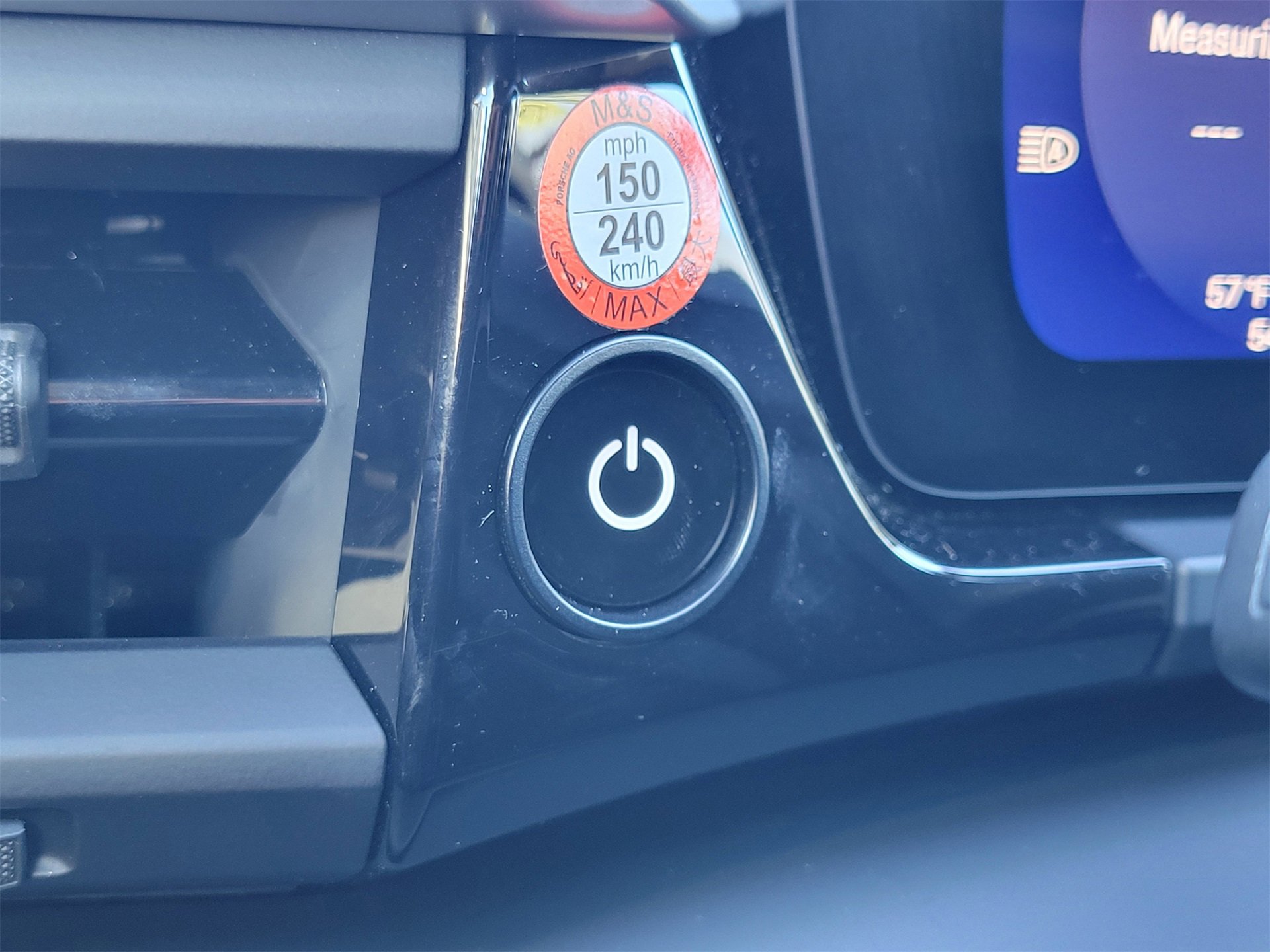 Certified 2024 Porsche Macan 4 Electric image 19