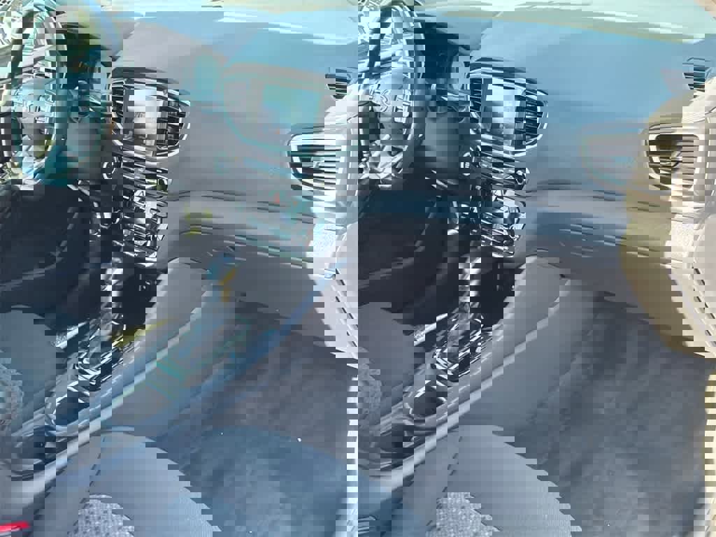 Used 2017 Hyundai Ioniq SEL w/ Tech Package 02 image 13