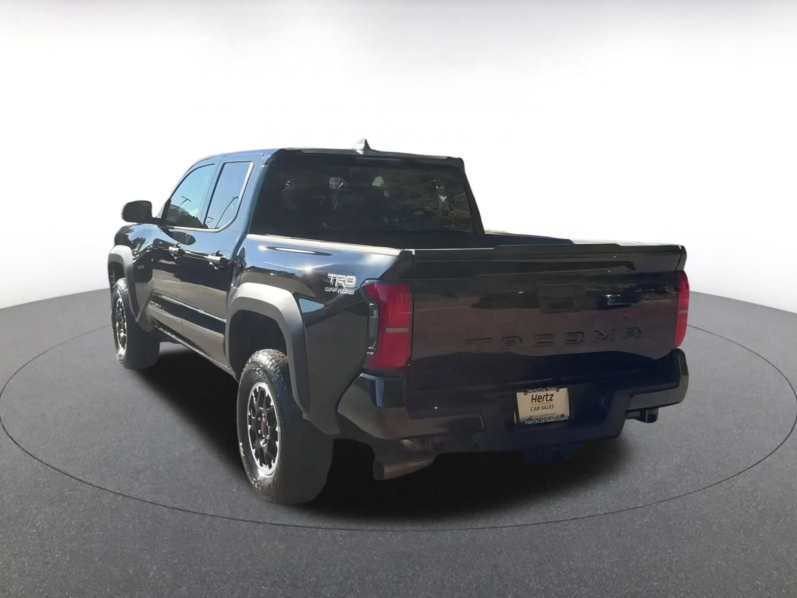 Used 2025 Toyota Tacoma TRD Off-Road image 11