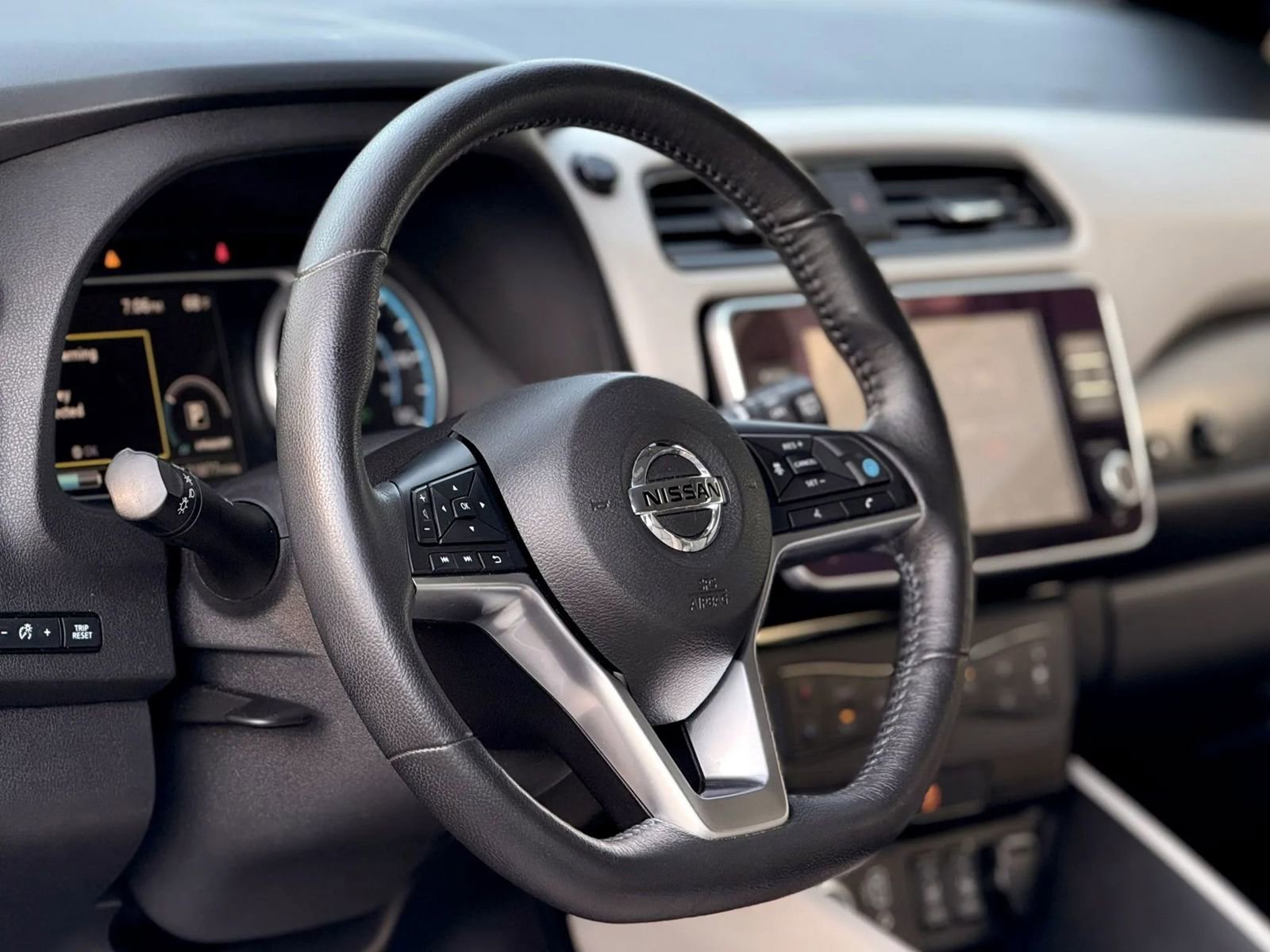 Used 2019 Nissan Leaf SL Plus w/ Protection Package FWD image 13