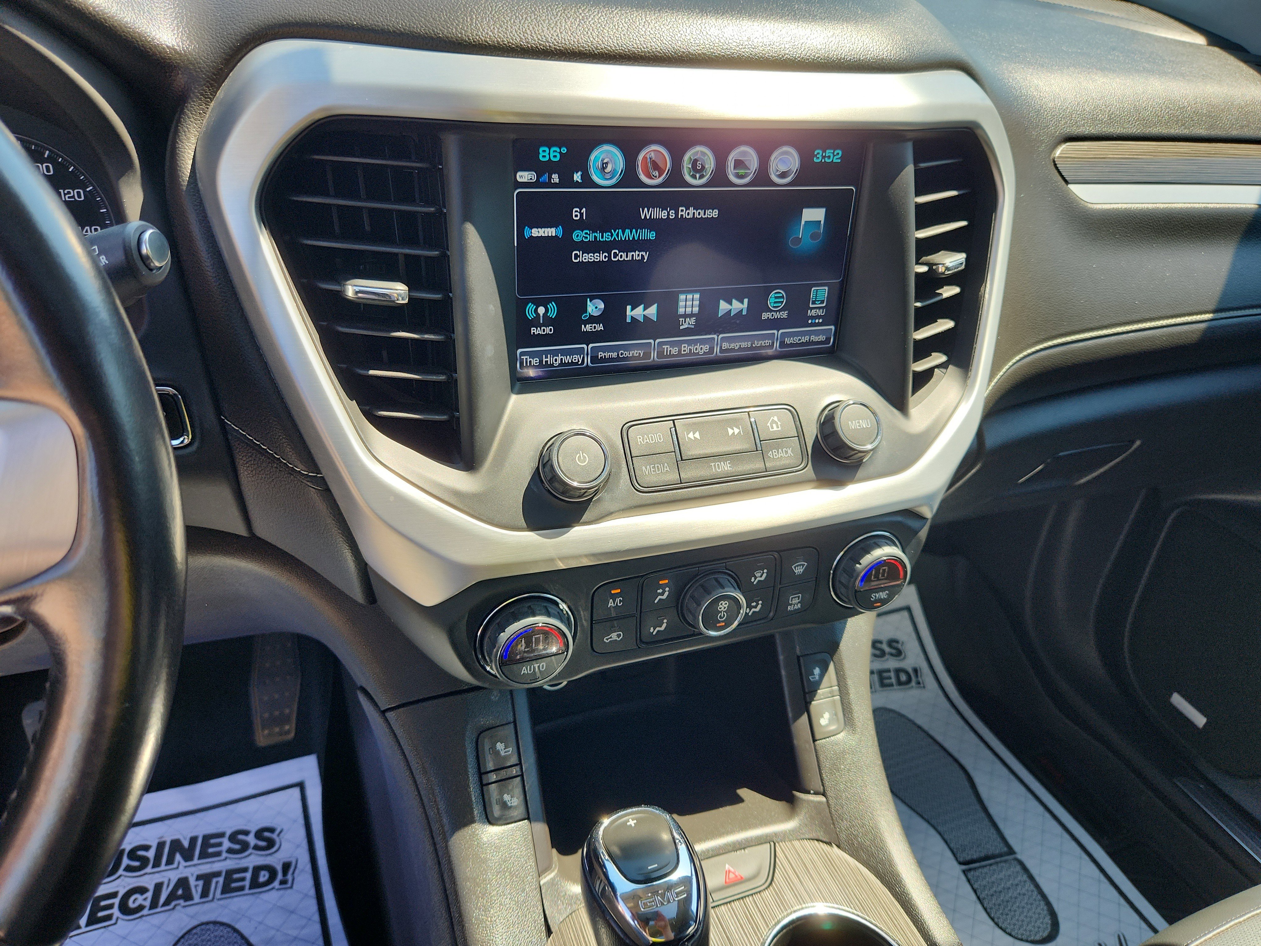 Used 2019 GMC Acadia SLT FWD image 33