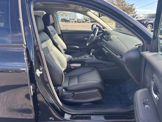 Used 2026 Honda HR-V EX-L image 9