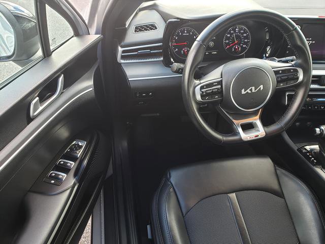 Used 2022 Kia K5 GT-Line image 9