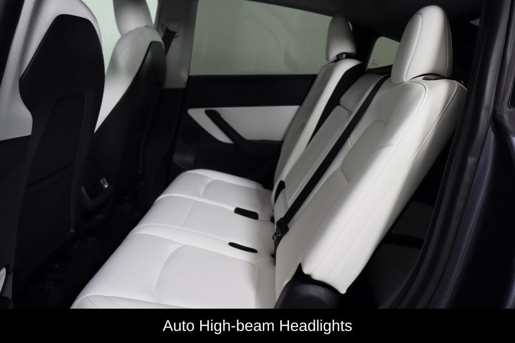 Used 2021 Tesla Model Y Long Range AWD/4WD image 15