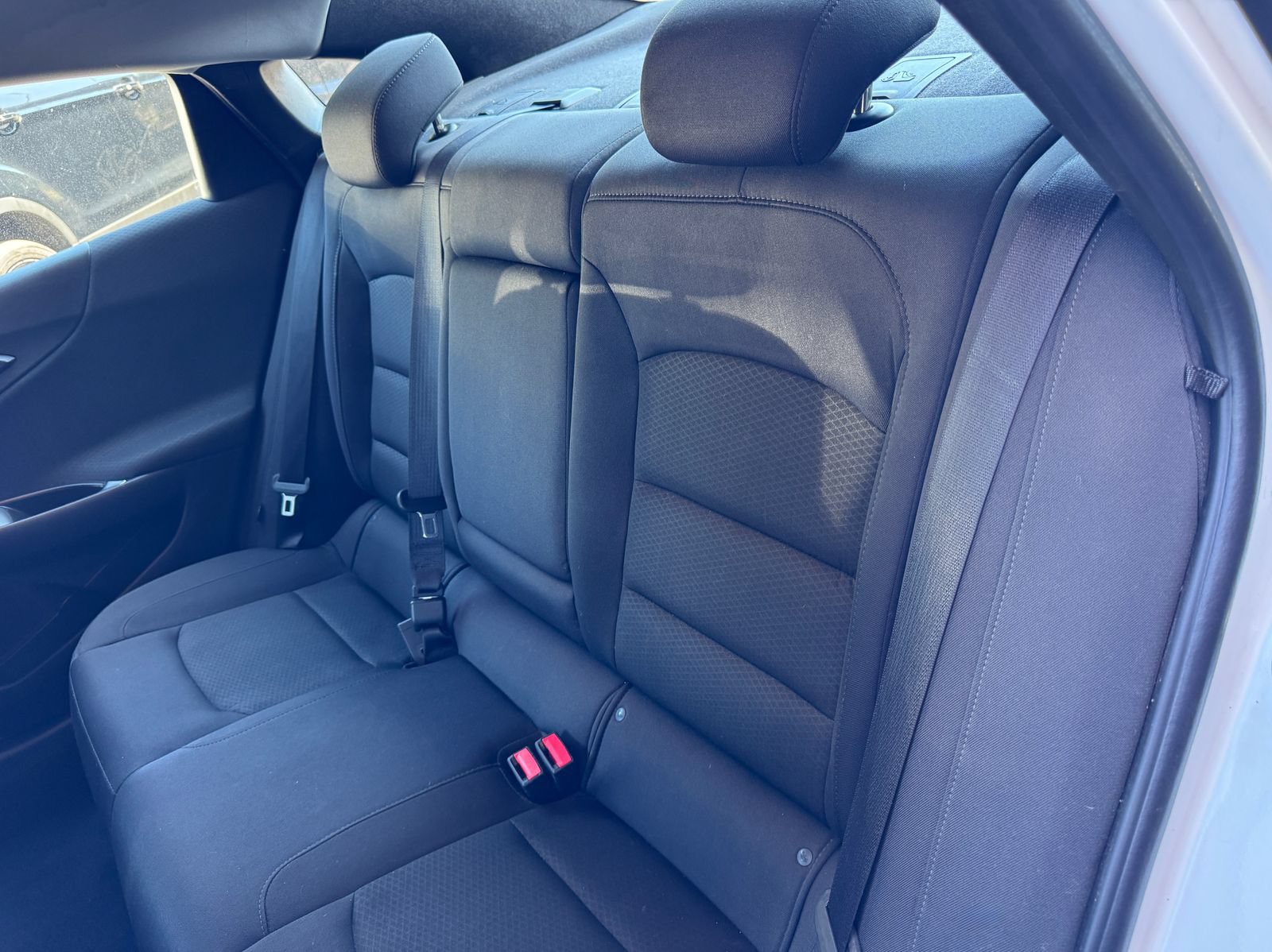 Used 2016 Chevrolet Malibu LT FWD image 16