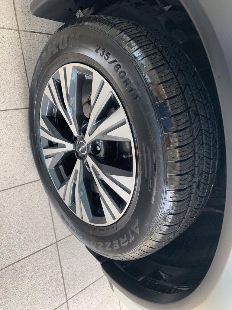 Used 2023 Nissan Rogue SV AWD/4WD image 16