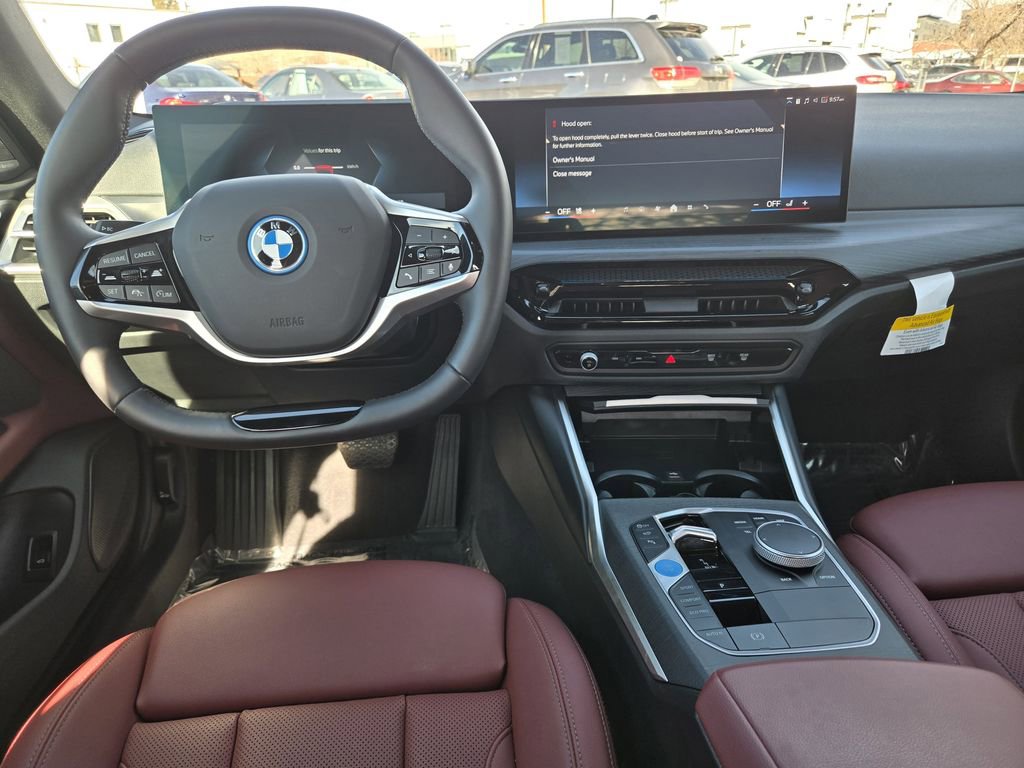 Certified 2025 BMW i4 xDrive40i w/ Parking Assistance Package image 30