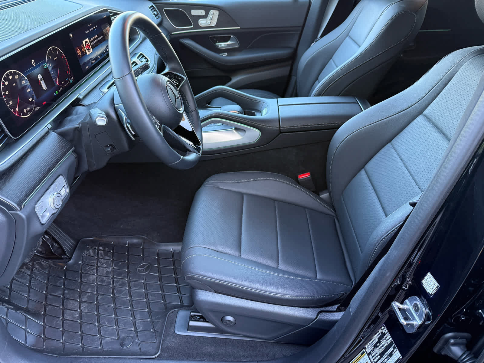 Certified 2025 Mercedes-Benz GLE 350 4MATIC image 10