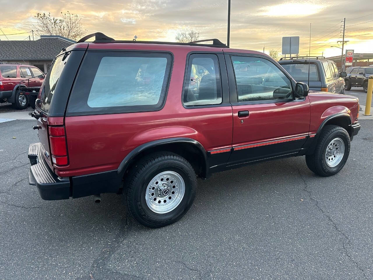 Used 1992 Ford Explorer Sport image 20