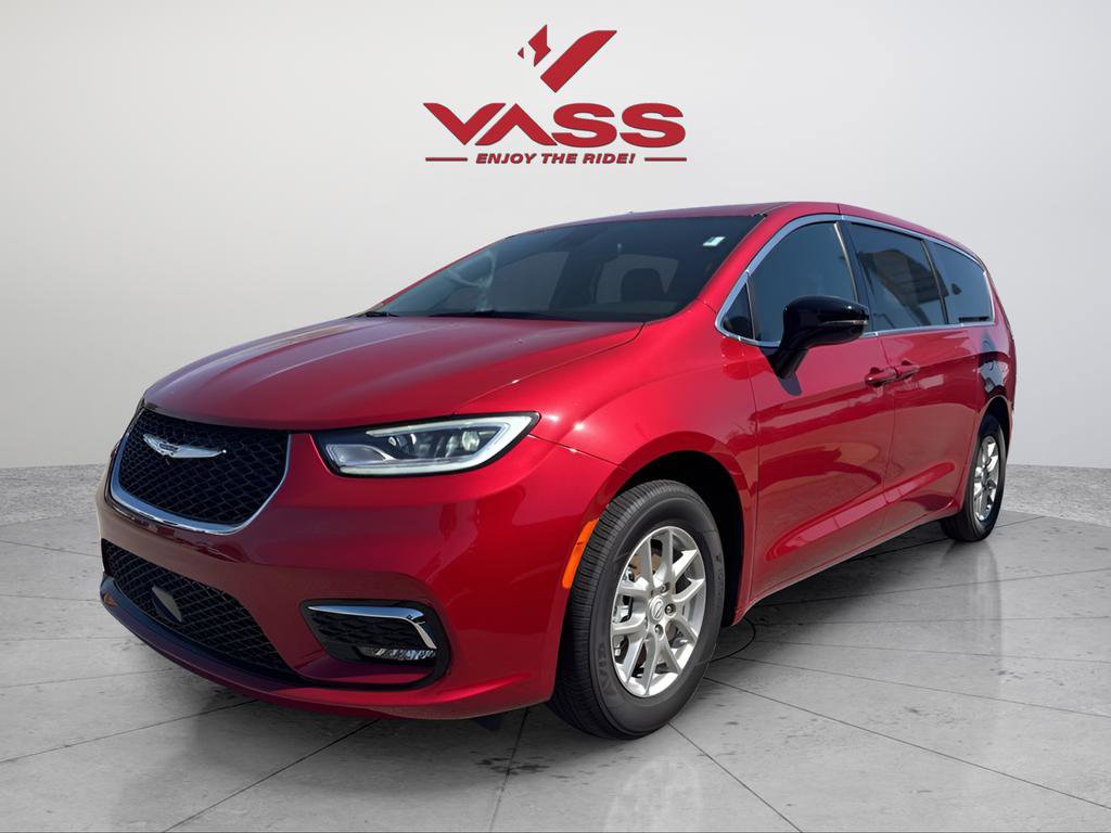 New 2026 Chrysler Pacifica Select FWD image 1