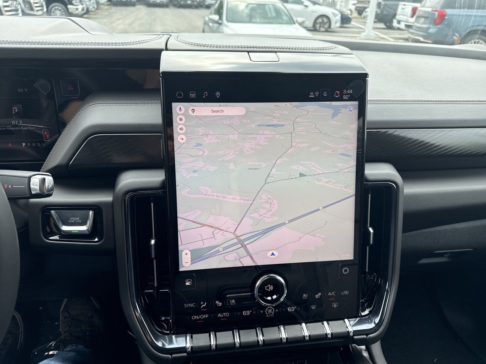 New 2026 GMC Yukon XL AT4 w/ AT4 Premium Plus Package AWD/4WD image 19