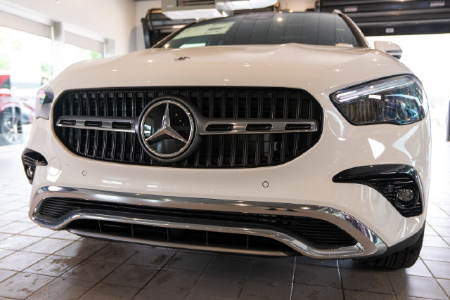 New 2026 Mercedes-Benz GLA 250 4MATIC image 11