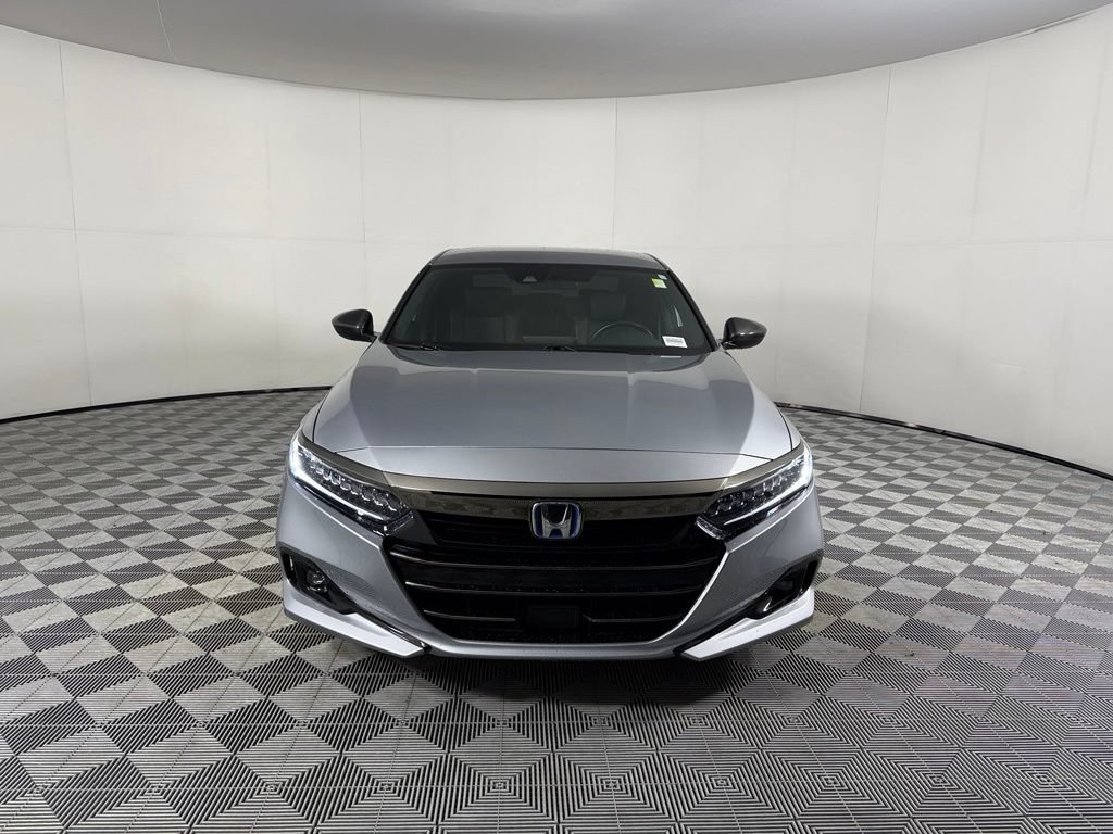 Used 2022 Honda Accord Sport image 2