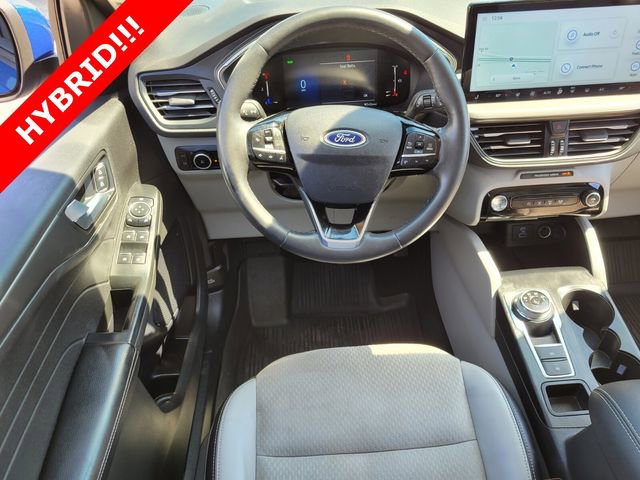 Used 2023 Ford Escape SE image 7
