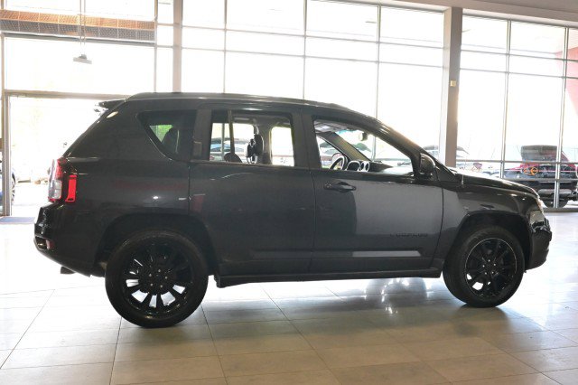 Used 2015 Jeep Compass Sport w/ Power Value Group FWD image 4
