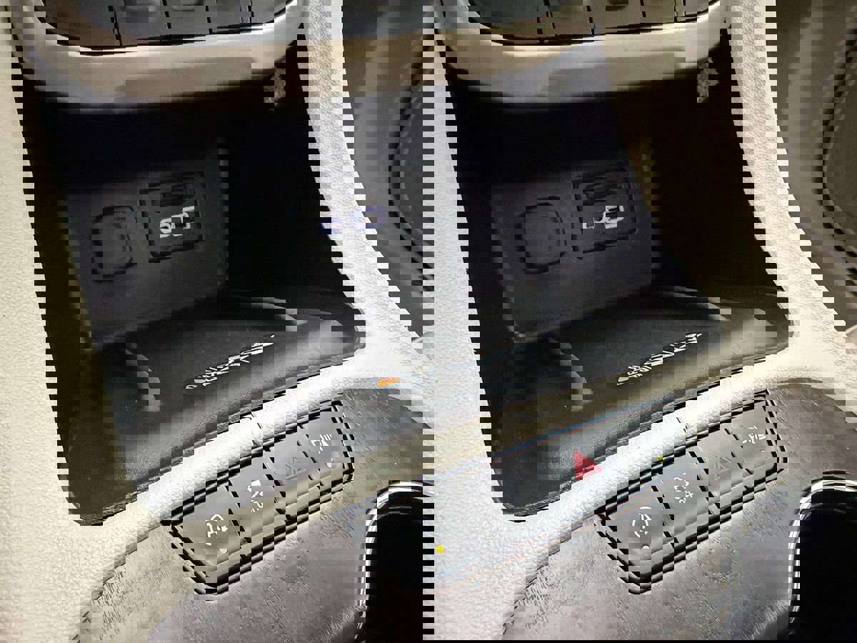 Used 2020 GMC Acadia Denali w/ Trailering Package image 40