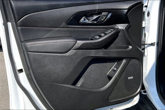 Used 2023 Chevrolet Traverse RS w/ LPO, Floor Liner Package image 17