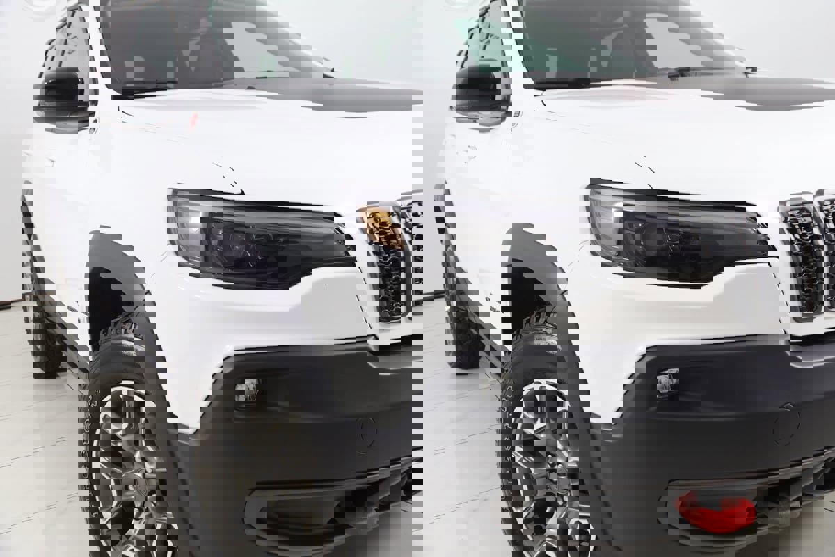 Used 2022 Jeep Cherokee Trailhawk w/ Comfort/Convenience Group image 15