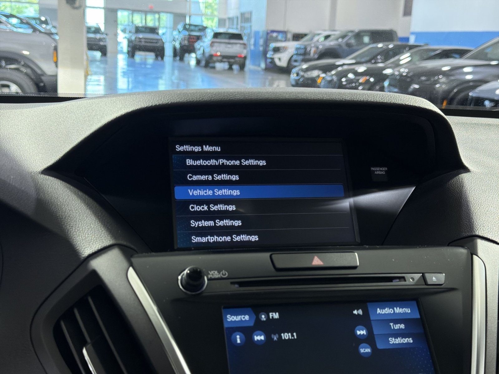 Used 2019 Acura MDX SH-AWD image 21