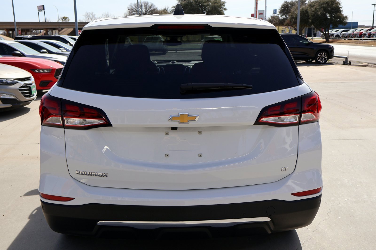 Used 2024 Chevrolet Equinox LT image 7