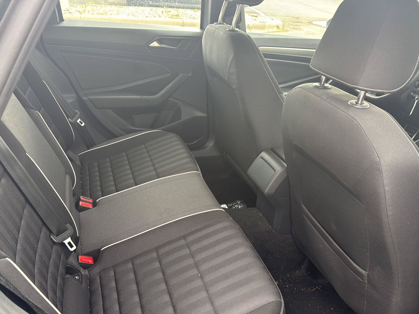 Used 2024 Volkswagen Jetta Sport FWD image 10