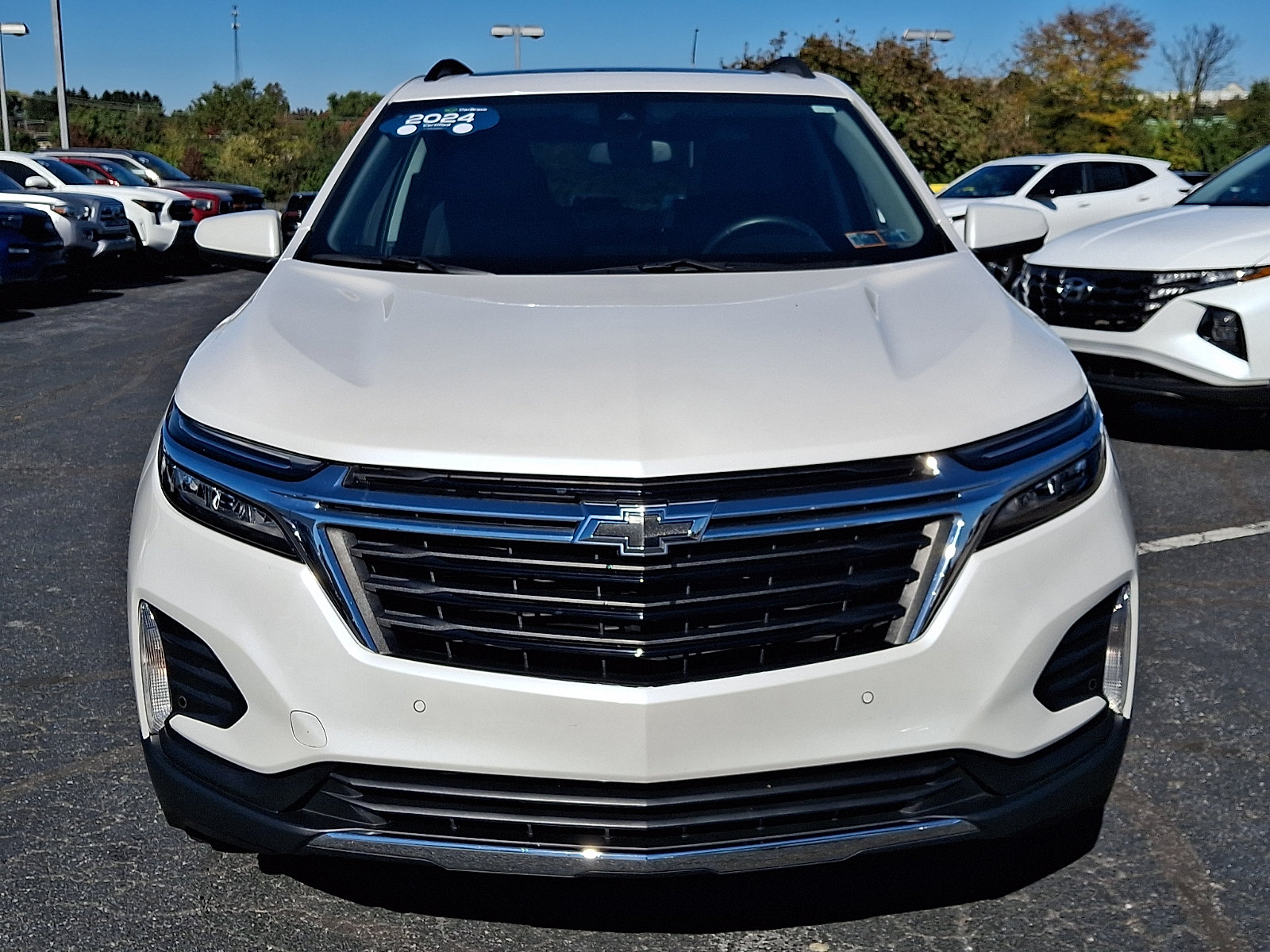 Used 2024 Chevrolet Equinox LT w/ LPO, Floor Liner Package AWD/4WD image 2