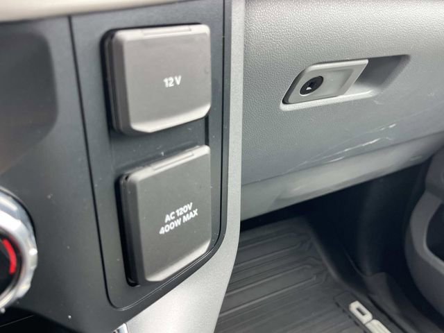 Used 2021 Ford F150 XLT w/ Equipment Group 302A High AWD/4WD image 39