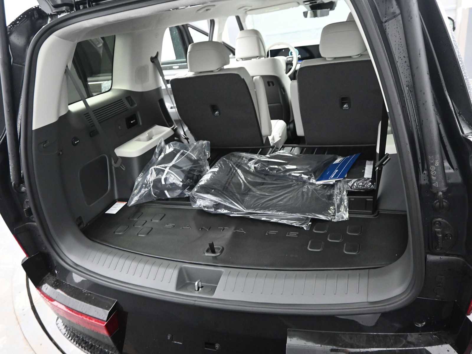 New 2026 Hyundai Santa Fe Calligraphy image 14