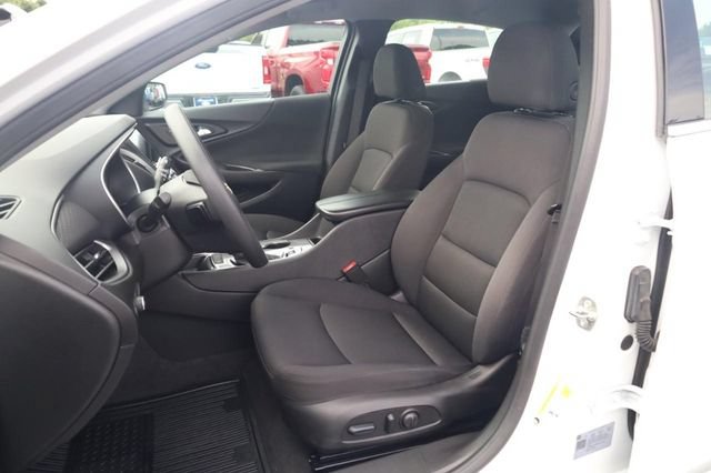 Used 2024 Chevrolet Malibu LT FWD image 18
